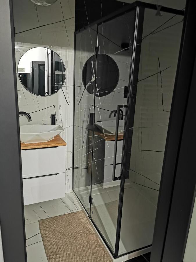 Apartament Przy Bursztynowym Stadionie Gdańsk Kültér fotó